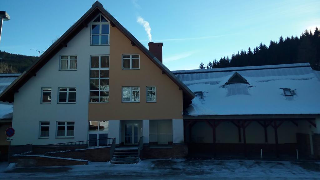Apartman Lucie Špindlerŭv Mlýn Exteriör bild